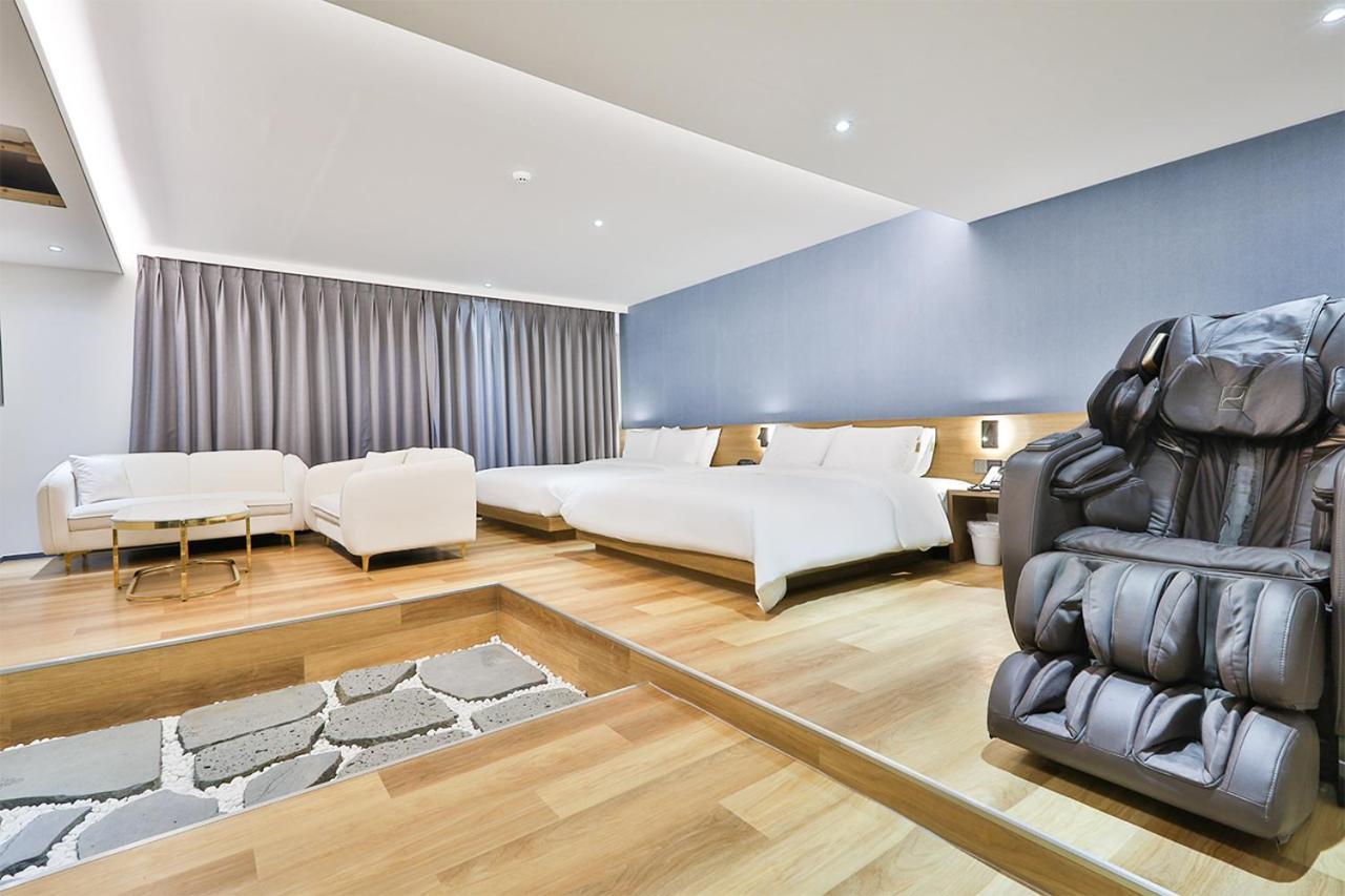 Custom Hotel Ilsan Ni Exterior foto