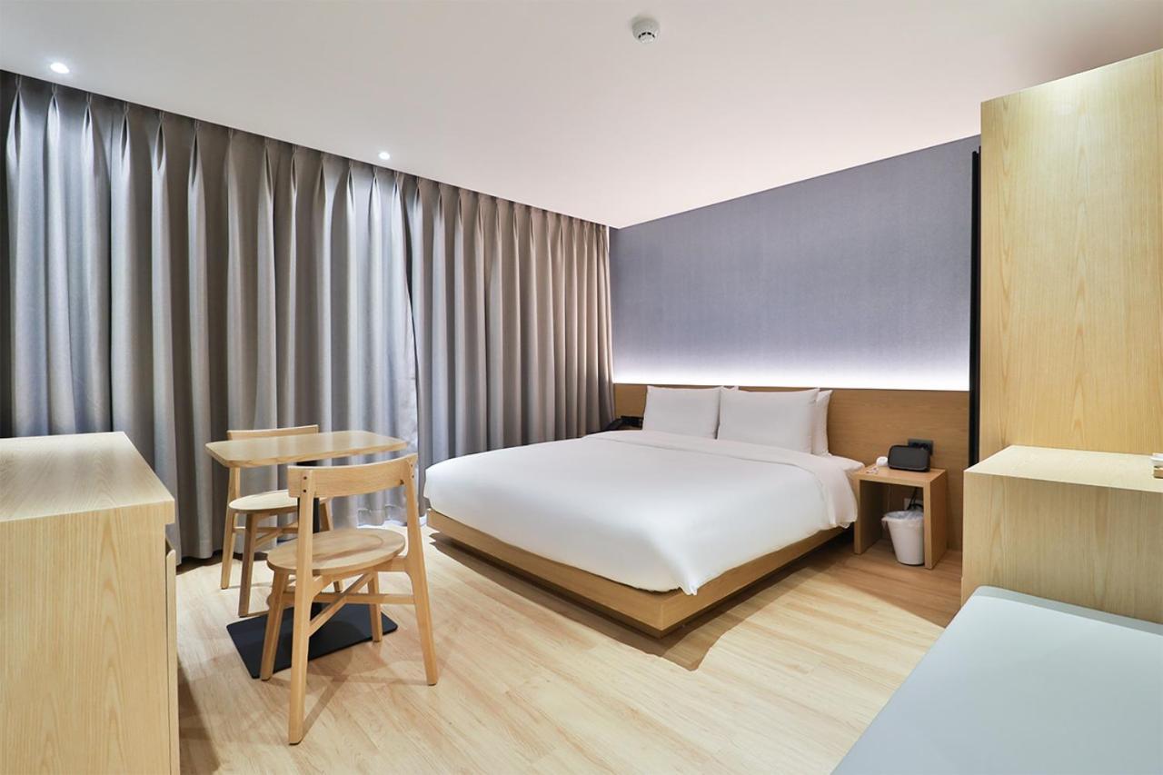 Custom Hotel Ilsan Ni Exterior foto