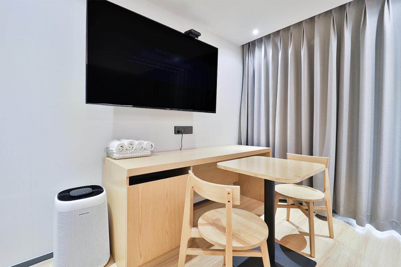 Custom Hotel Ilsan Ni Exterior foto