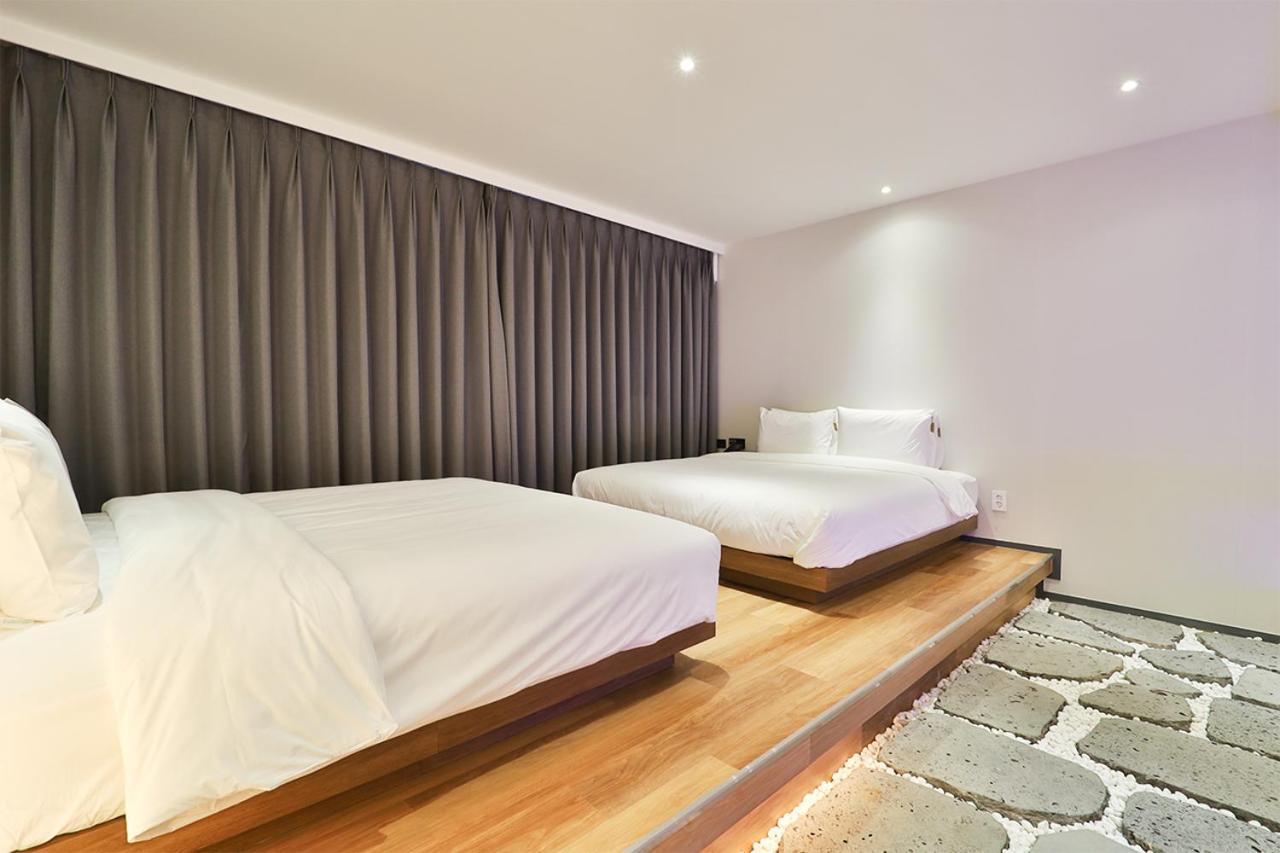 Custom Hotel Ilsan Ni Exterior foto